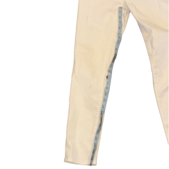26” waist Mavi Adrianna stretch white ankle mid  rise super skinny jeans. - Picture 3 of 9